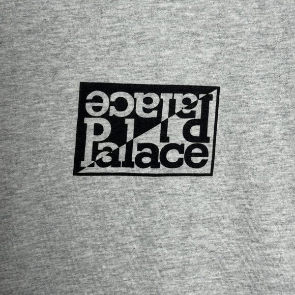 Palace Skateboards Split Logo Gray Mens t-Shirt Size small - Picture 2 of 7